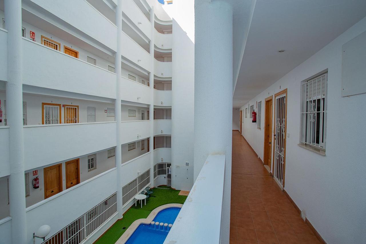 096 Pleasant Place Luis - Alicante Holiday Torrevieja Exteriér fotografie